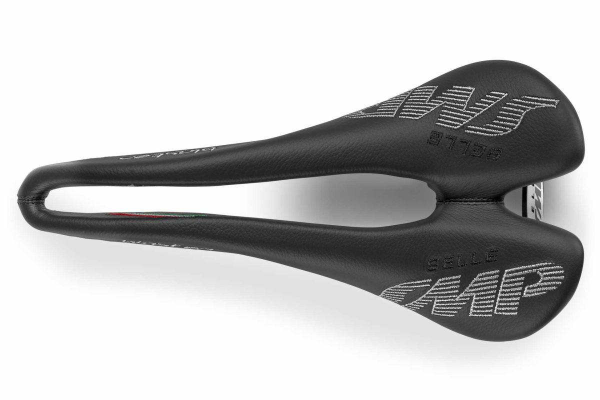 BLASTER - Slightly padded saddle for road and Mountain Bike 