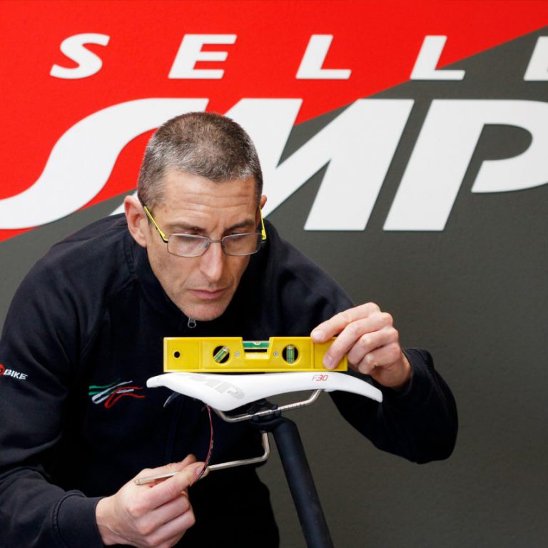 Adjusting the SMP saddle: the way to comfort
